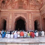 Watch Fatehpur Sikri, Bird Sanctuary, Chand Baori From Agra 