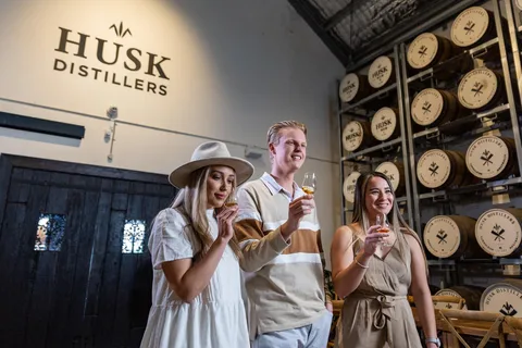 The Tweed: Omvisning på destilleriet Husk Farm