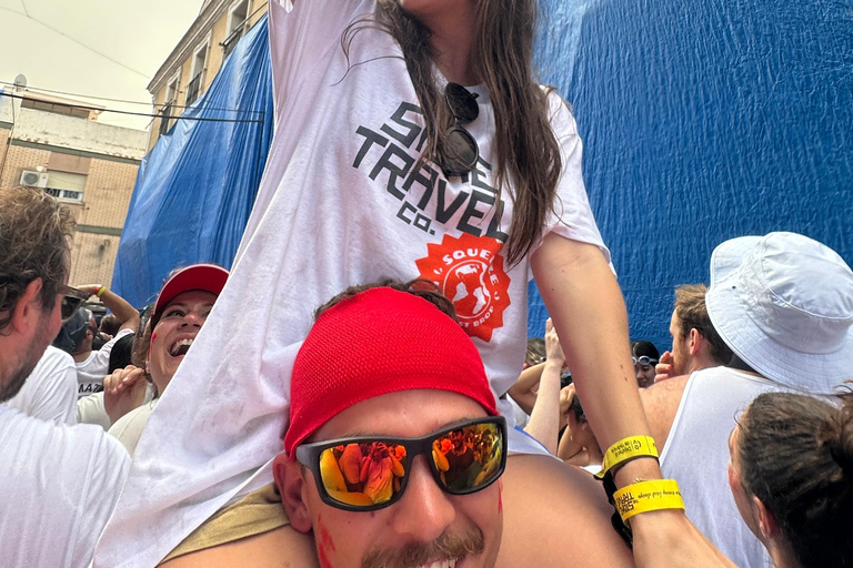 Madrid: : La Tomatina Day Trip to Buñol with Party Access