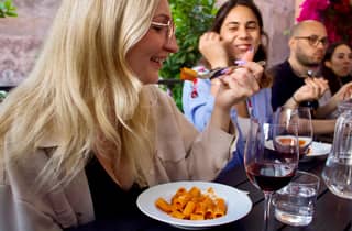 Rom: Geführte Foodtour mit Wein in Trastevere in kleiner Gruppe