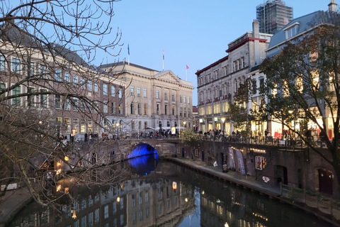 Amsterdam-Utrecht: Private Walking Tour with Local Guide