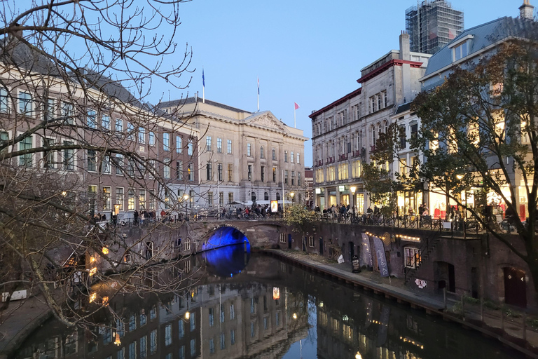 Amsterdam-Utrecht: Private Walking Tour with Local Guide