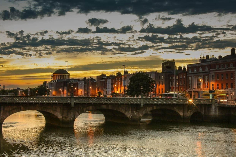 Excursão particular histórica e mal-assombrada por DublinVisita guiada a Espanha