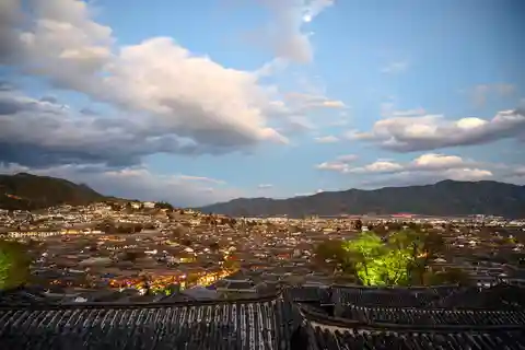 Kunming: 7-Day Yunnan Highlights Tour
