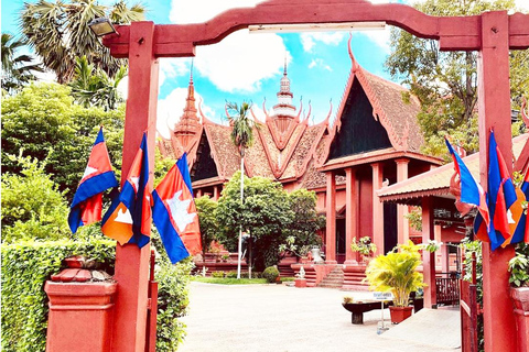 جولة سير في بنوم بنه: التاريخ والثقافة والفن وطعام الشوارع