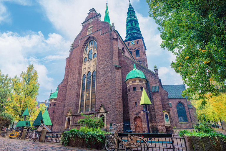 Copenhagen City Highlights Group Walking Tour 2-hour: German Walking Tour