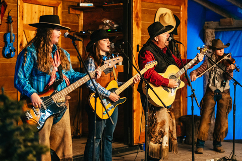 Jackson: Chuck Wagon Cookout and Live Show