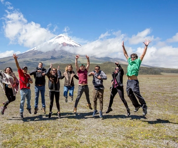 De Quito - Cotopaxi - Quiltoa - Baños | tour de 1 dia