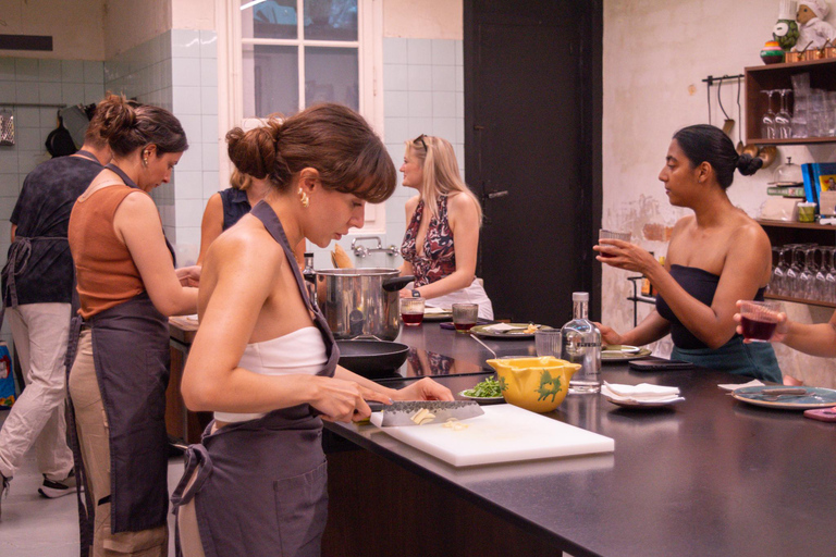 Barcelona: Paella och medelhavstapas matlagningskursBarcelona: Matlagningskurs i paella och medelhavstapas