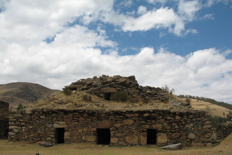 Huaraz: Honcopampa, Hot Springs, Culture & Adventure Tour