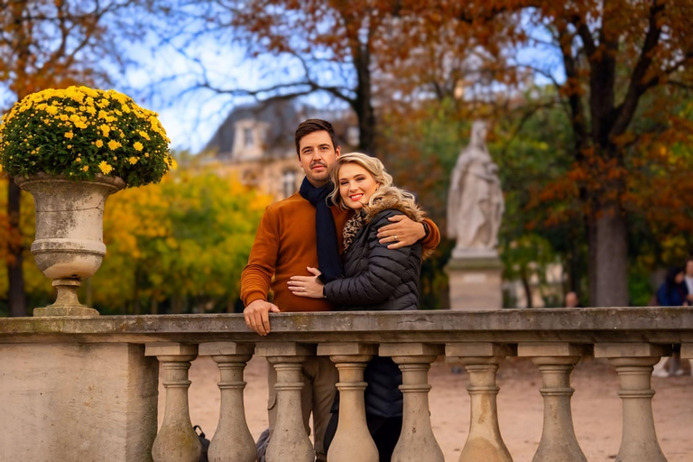 Paris: Private photo shooting at the Luxembourg Garden