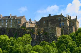 Edinburgh: Stirling Castle, Kelpies, Whisky & Highlands Tour