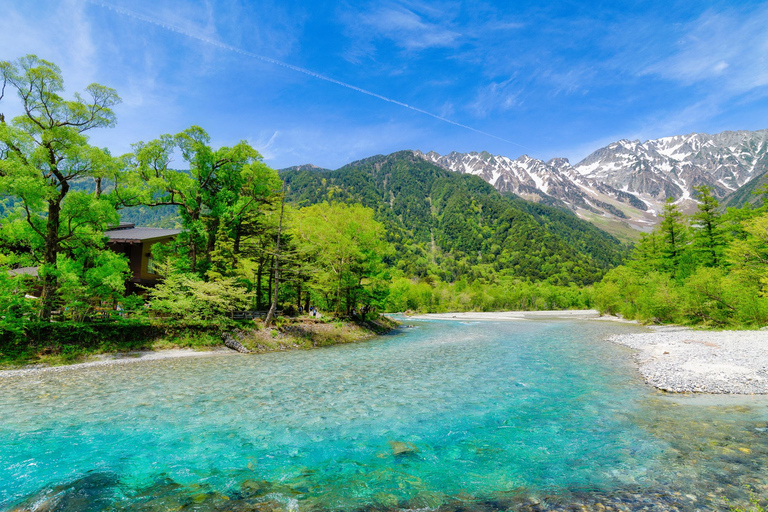 From Tokyo: Kamikochi Autumn Foliage Day Trip by Bus