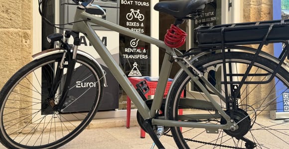 Polignano a Mare: E-Bike rental