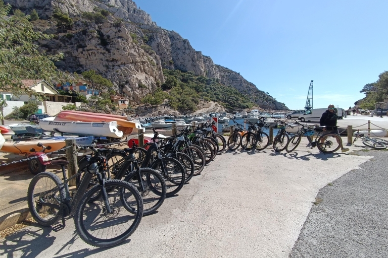 Von Marseille aus: Geführte E-Bike Tour zur Calanque de SormiouAb Marseille: E-Bike Tour zur Calanque de Sormiou
