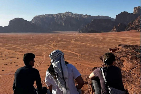 Wadi Rum: 4x4 Jeep Tour with Bedouin Camp Stay & Meals