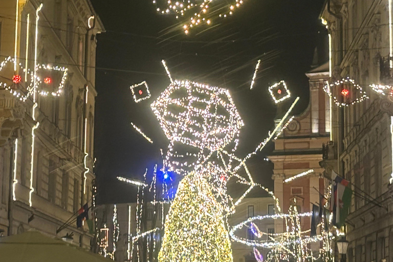 Ljubljana: Christmas Market and Lights Walking Tour