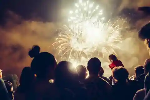 Fort Walton Beach: Fireworks Cruise on the Emerald Coast