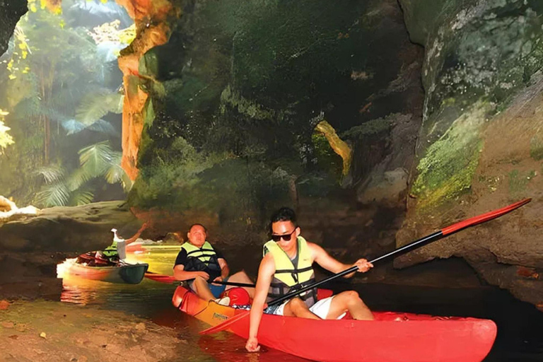 Krabi : excursion sur l&#039;île de James Bond et à Phang Nga en bateau à longue queueTour en bateau à longue queue dans la baie de Phang Nga