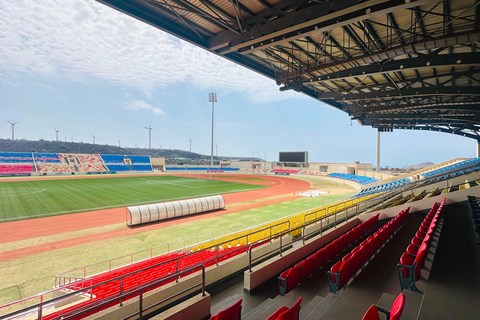 Praia: Behind-the-Scenes Stadium Tour with Lunch