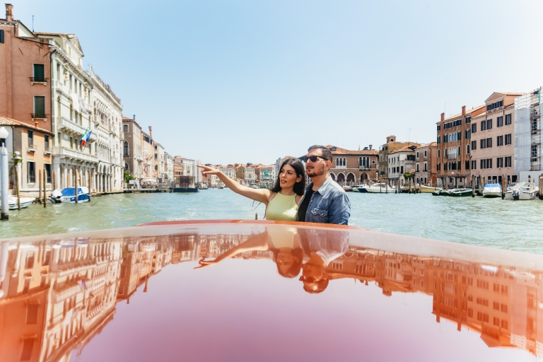 Wenecja: transfer taksówką wodną z lotniska Marco PoloTransport w ciągu dnia w 1 stronę z lotniska do hotelu