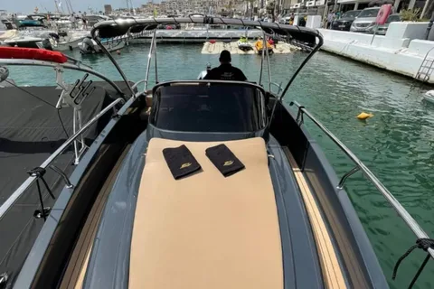 Puerto Banus: Boat Charter Moonday Yacht