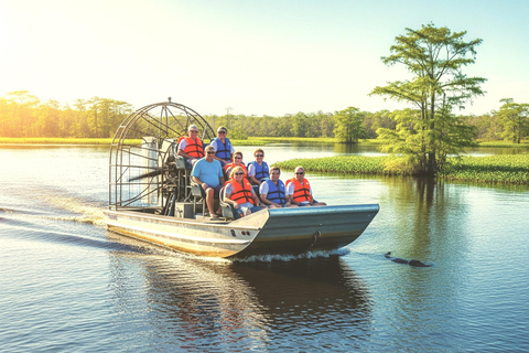 Miami: Everglades Airboat, Photo & Gator Experience From Miami: Everglades Airboat Tour with a Guide