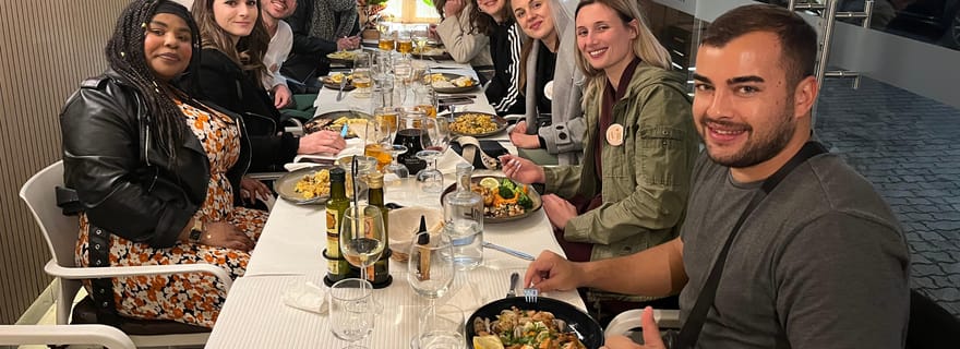 Dîner traditionnel portugais et dégustation de vins