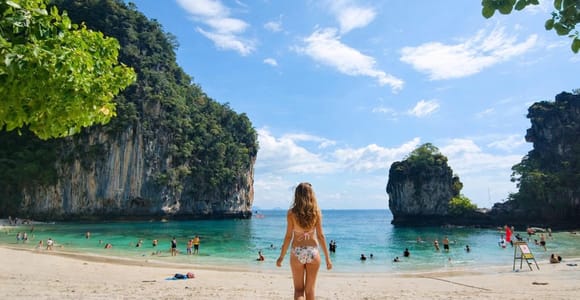 Krabi: Hong Islands Speedboat Tour with Lunch & snorkeling