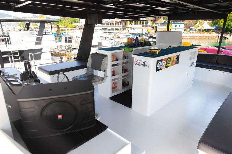 Langkawi: paquete estándar de crucero al atardecerLangkawi: Paquete estándar de crucero al atardecer