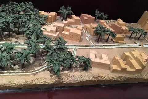 Salalah: Frankincense Museum Tour with Meal & Transfers