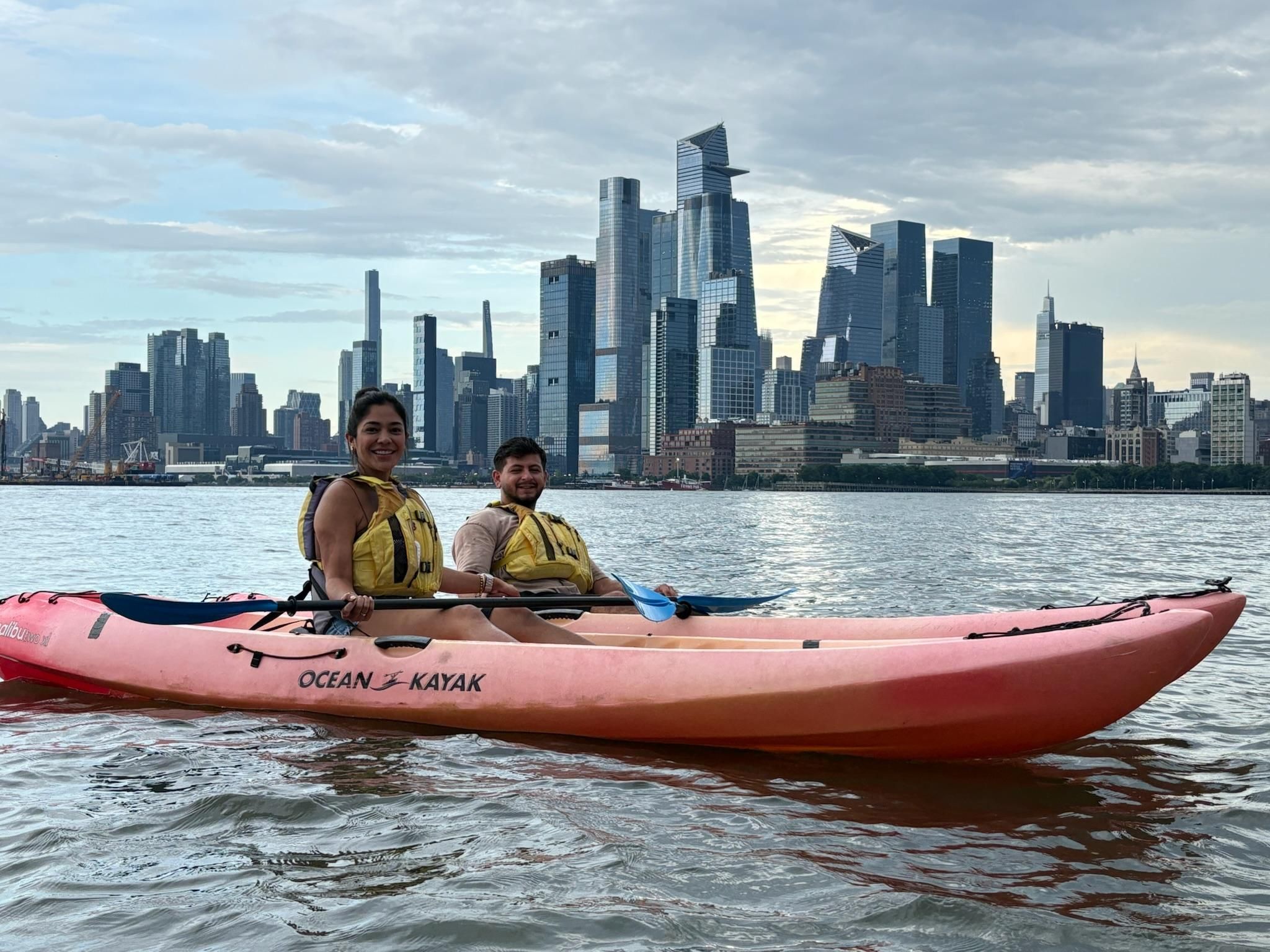 NYC: Kajak-Öko-Tour entlang der Skyline von Manhattan