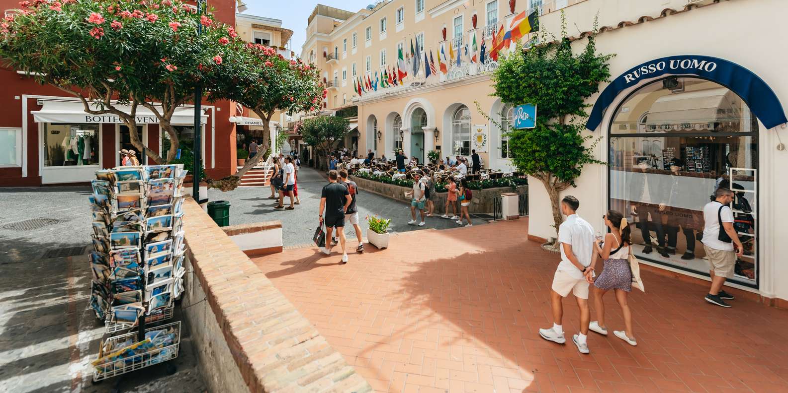 Sorrento: Coast and Capri Boat Trip with Limoncello Tasting — gallery image 2