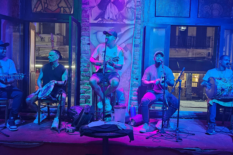 Rio: Fun Pub Crawl in Lapa with Cachaça, Samba and Madness Until Dawn Rio: The madness is here. Fun pub crawl in Lapa