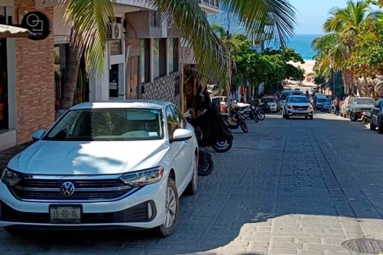 Oaxaca: Private One-Way Transfer to Puerto Escondido A Sedan for up to 3 Passengers