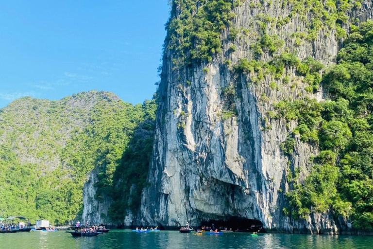 Desde Hanoi: 2D1N Bahía de Ha Long en Crucero Boutique Arcady