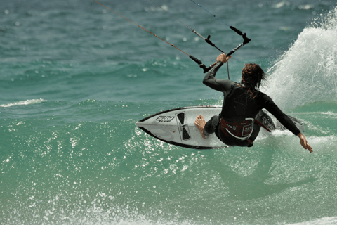 Fuerteventura: Surf or Kitesurf Photo Session FUERTEVENTURA: SURF OR KITESURF 3 PEOPLE PHOTO SESSION