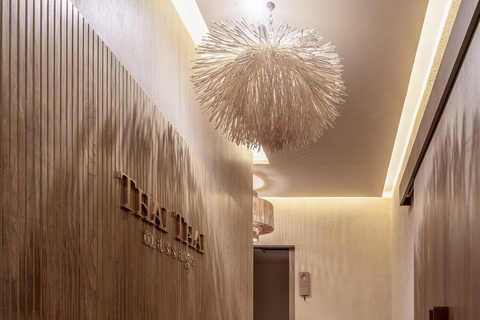 Bangkok: ThaiThai Massage near BTS Asok (Sukhumvit 25) Coconut Aromatherapy Oil Massage (90 Min)