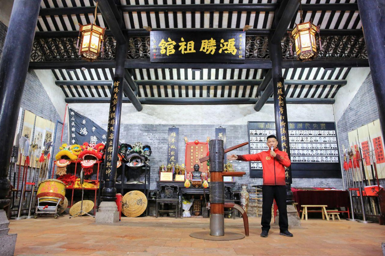 قوانغتشو: جولة خاصة للفنون القتالية والتعلم والأداءقوانغتشو: جولة فنون قتالية مع متحف وعرض