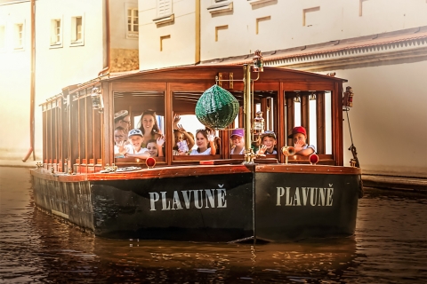 Praga: crucero histórico de 45 min por el río y aperitivos
