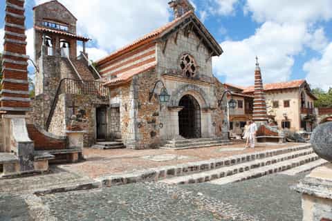 La Romana: Maravillas-Höhlen, Altos de Chavon und Zigarrentour