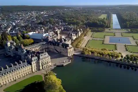 Fontainebleau: privat transfer från Paris