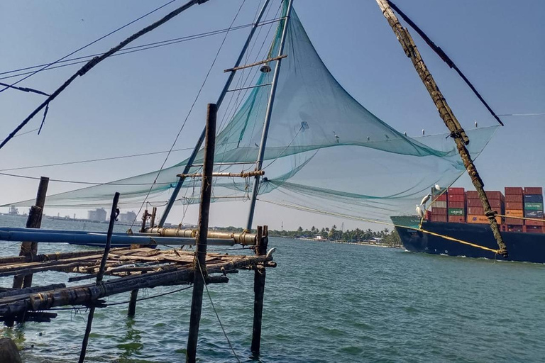 Kochi: Tuk-Tuk-Ausflug mit versteckten SchätzenKochi: Ausflug mit dem Tuk-Tuk zu versteckten Schätzen