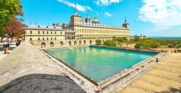 Von Madrid aus: Tagestour El Escorial, Tal und Segovia