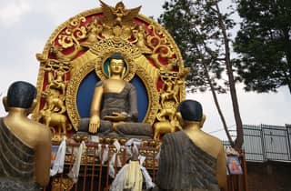 Kathmandu: Tages-Tour zum Dorf Panauti und nach Namobuddha