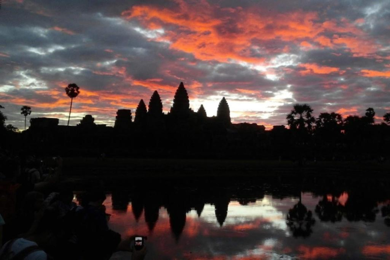 Excursão de 1 dia a Angkor e ao Lago Tonle Sap