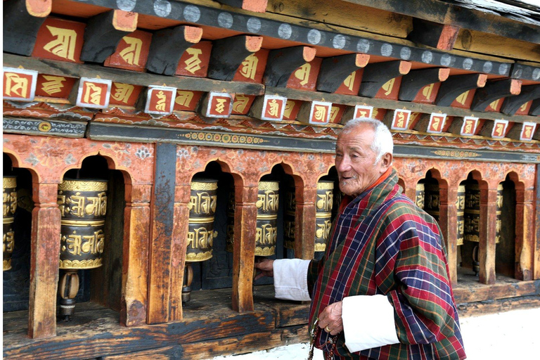Bhutan: 7-Day Private Tour with Tiger’s Nest & Hot Bath