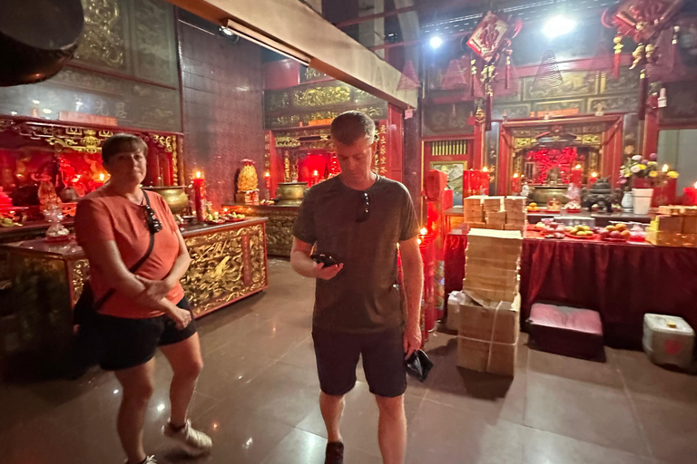 Tour in scooter della città di GiacartaTour della città in scooter a Giacarta