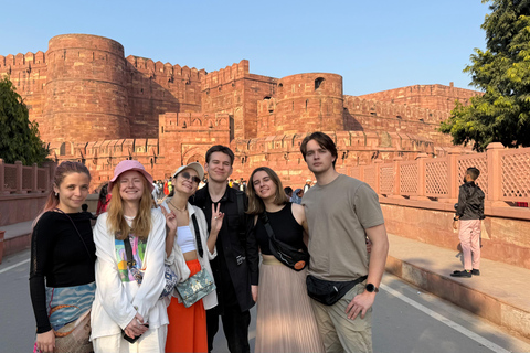 From Delhi: Private Agra & Taj Mahal Tour Only Tour Guide Service in Agra