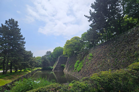 Tokyo: Imperial Palace and Shogun Storytelling Walk